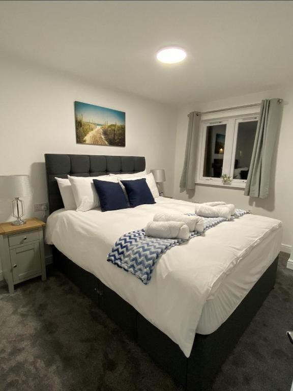 Appartement Super Prime Luxury Waterfront View Dbay By Tba à Saint Davids  Extérieur photo